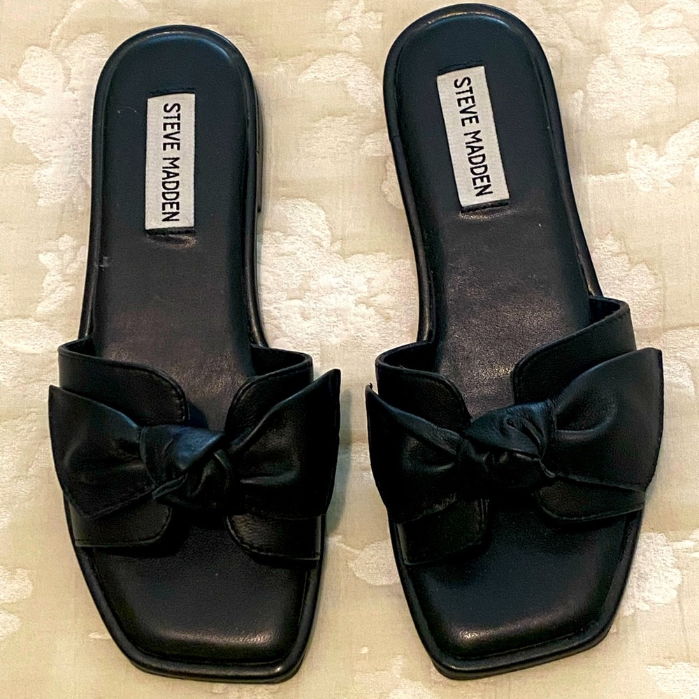 New!!Steve Madden Black Bow Mules